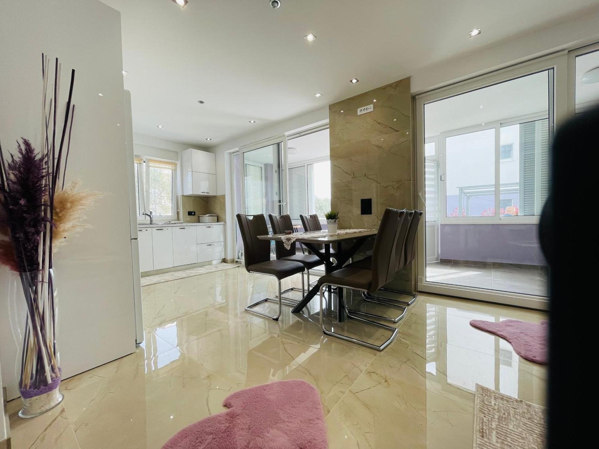 M&g Kastel Stari Apartment